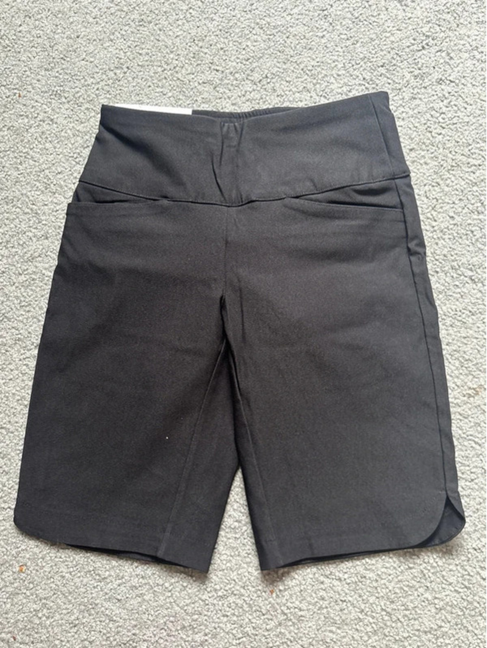 Lady Hagen pull on shorts size XS